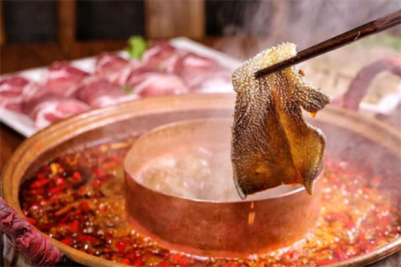 小草屋涮毛肚火鍋